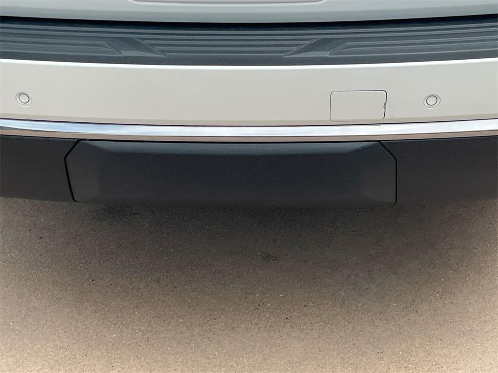 used 2025 GMC Yukon car, priced at $77,000