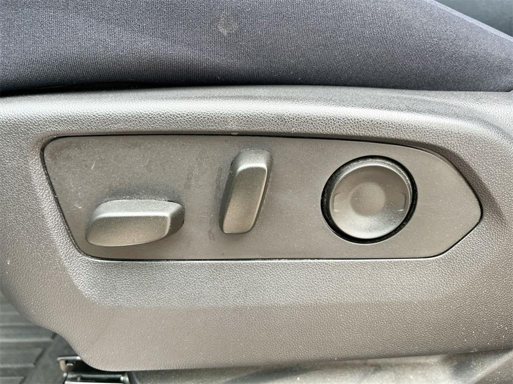 used 2023 GMC Sierra 1500 car, priced at $45,000