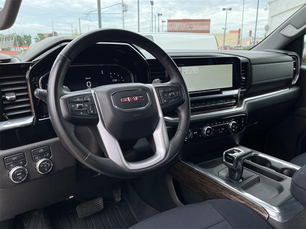 used 2023 GMC Sierra 1500 car, priced at $45,000