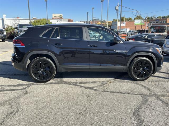 used 2024 Volkswagen Atlas Cross Sport car, priced at $38,000