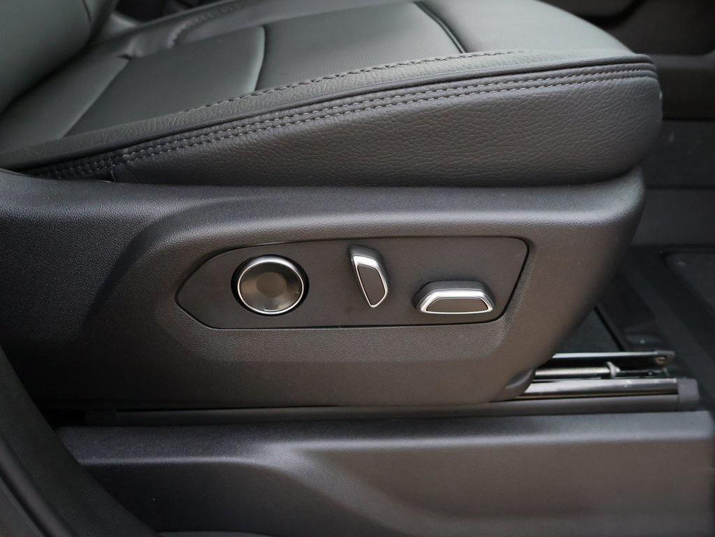 new 2026 GMC Sierra 3500 car, priced at $86,395