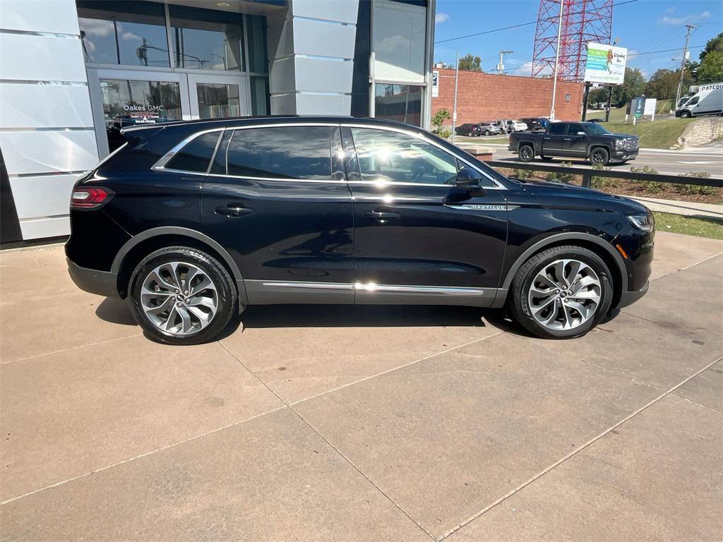 used 2022 Lincoln Nautilus car, priced at $32,500