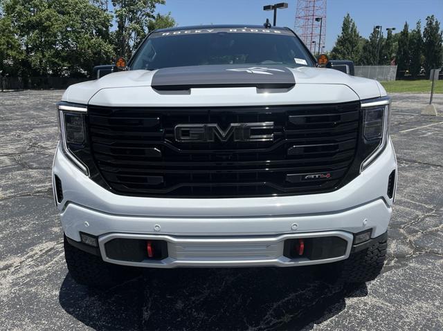 new 2024 GMC Sierra 1500 car, priced at $83,434