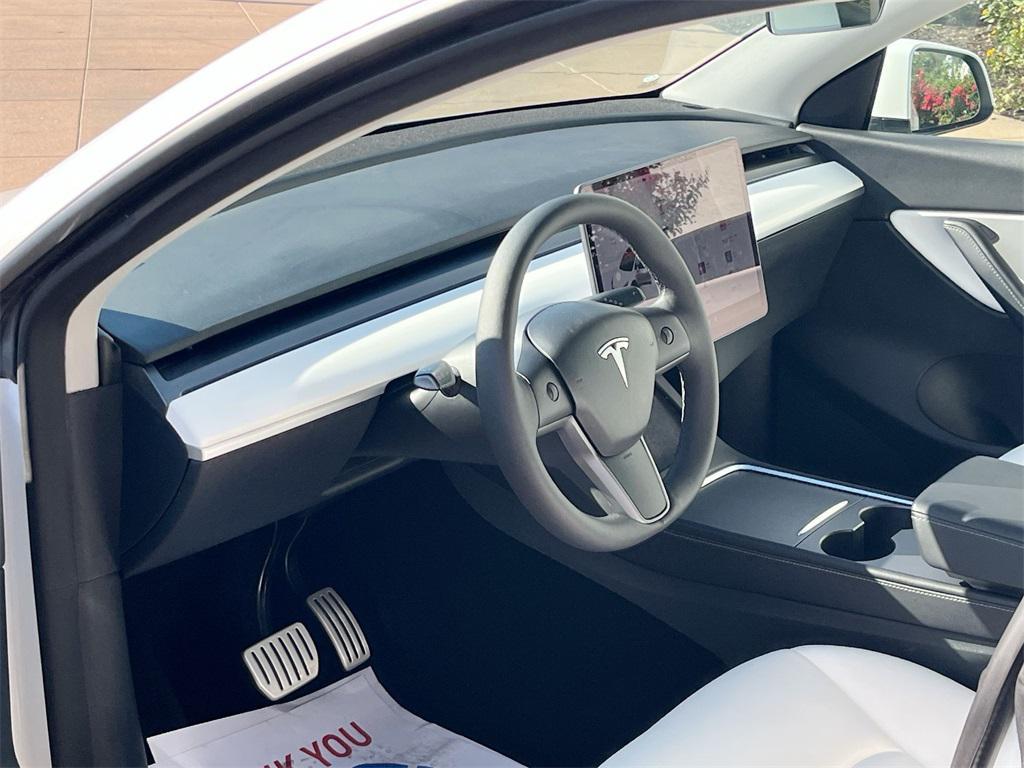 used 2021 Tesla Model Y car, priced at $31,000