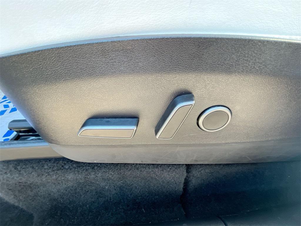 used 2021 Tesla Model Y car, priced at $31,000