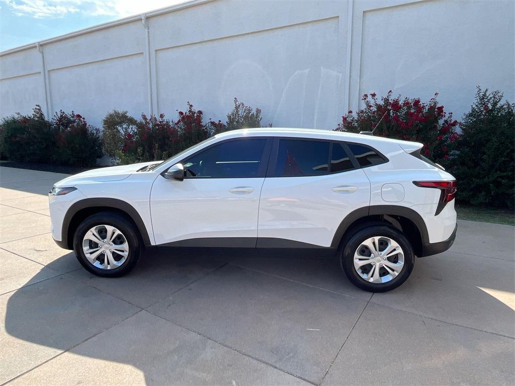 used 2024 Chevrolet Trax car, priced at $22,000