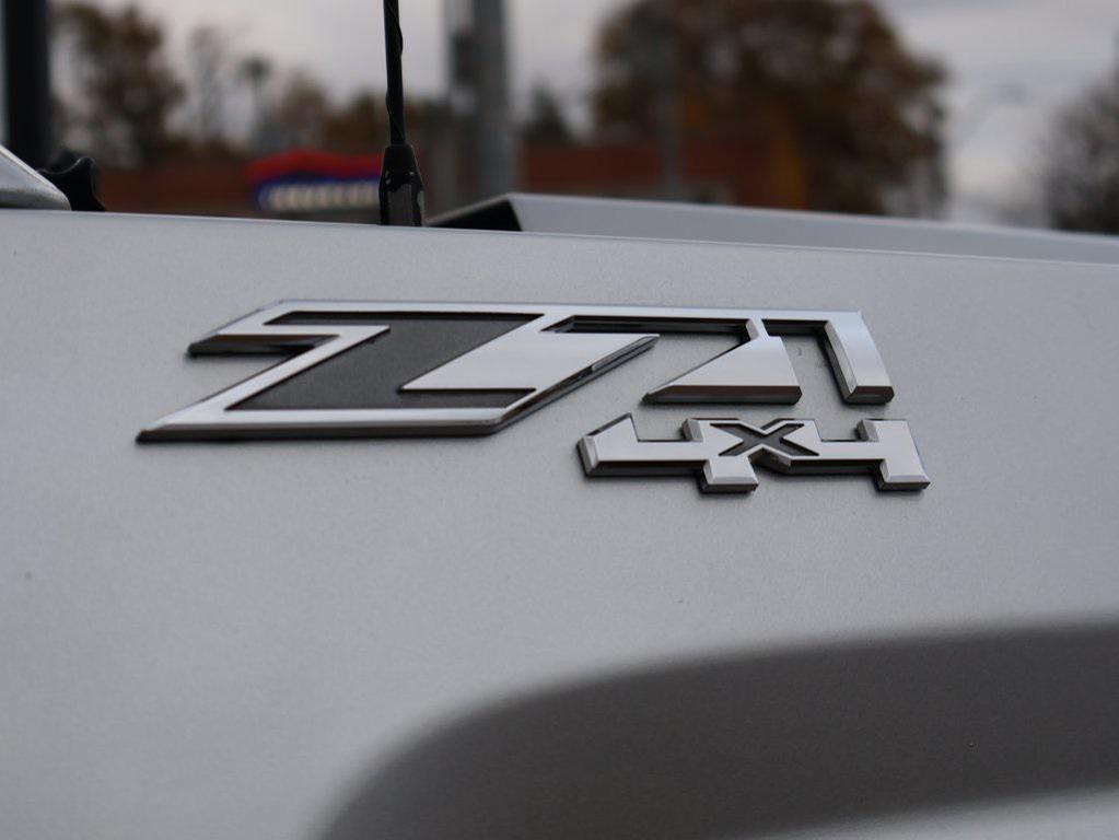 used 2017 GMC Sierra 2500 car, priced at $27,000