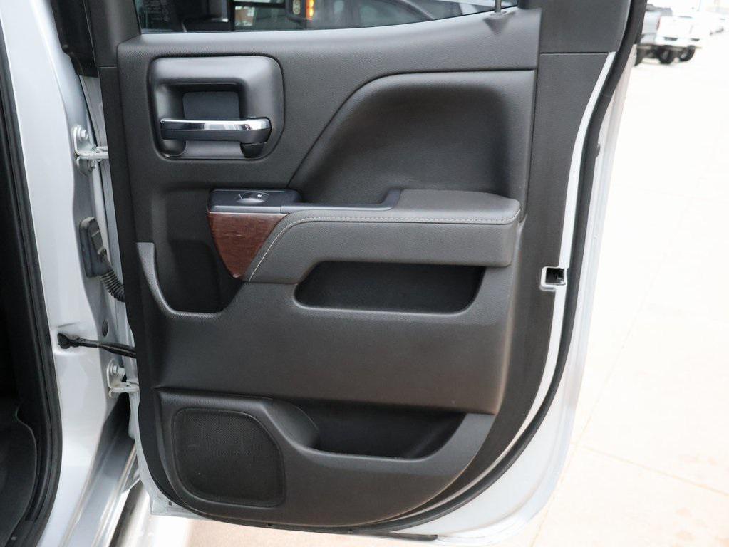 used 2017 GMC Sierra 2500 car, priced at $27,000