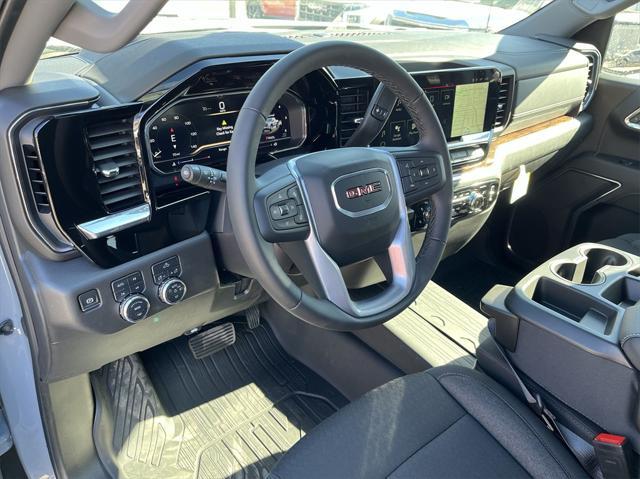 new 2024 GMC Sierra 1500 car, priced at $48,925