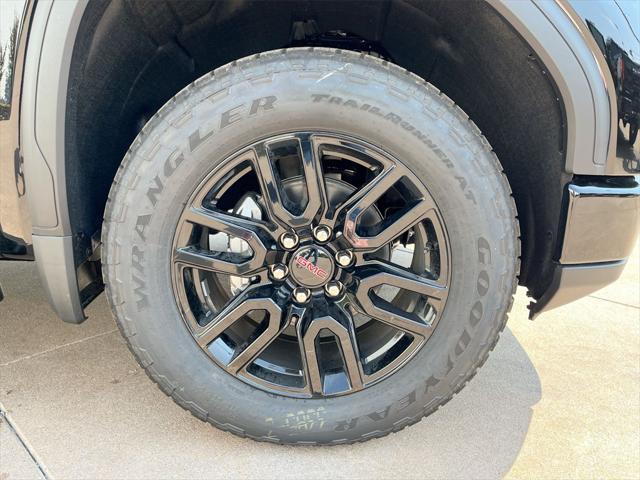 new 2025 GMC Sierra 1500 car, priced at $54,725