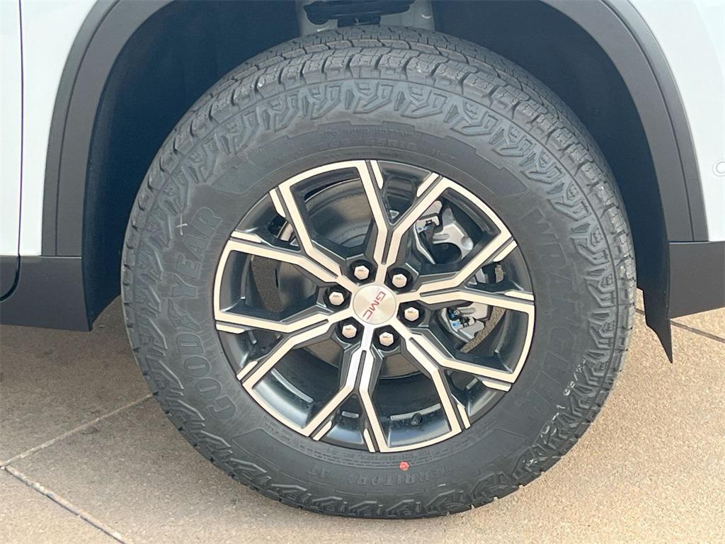 new 2026 GMC Acadia car, priced at $58,433