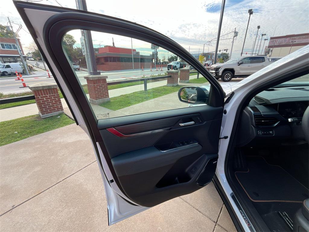 new 2026 GMC Acadia car, priced at $58,433