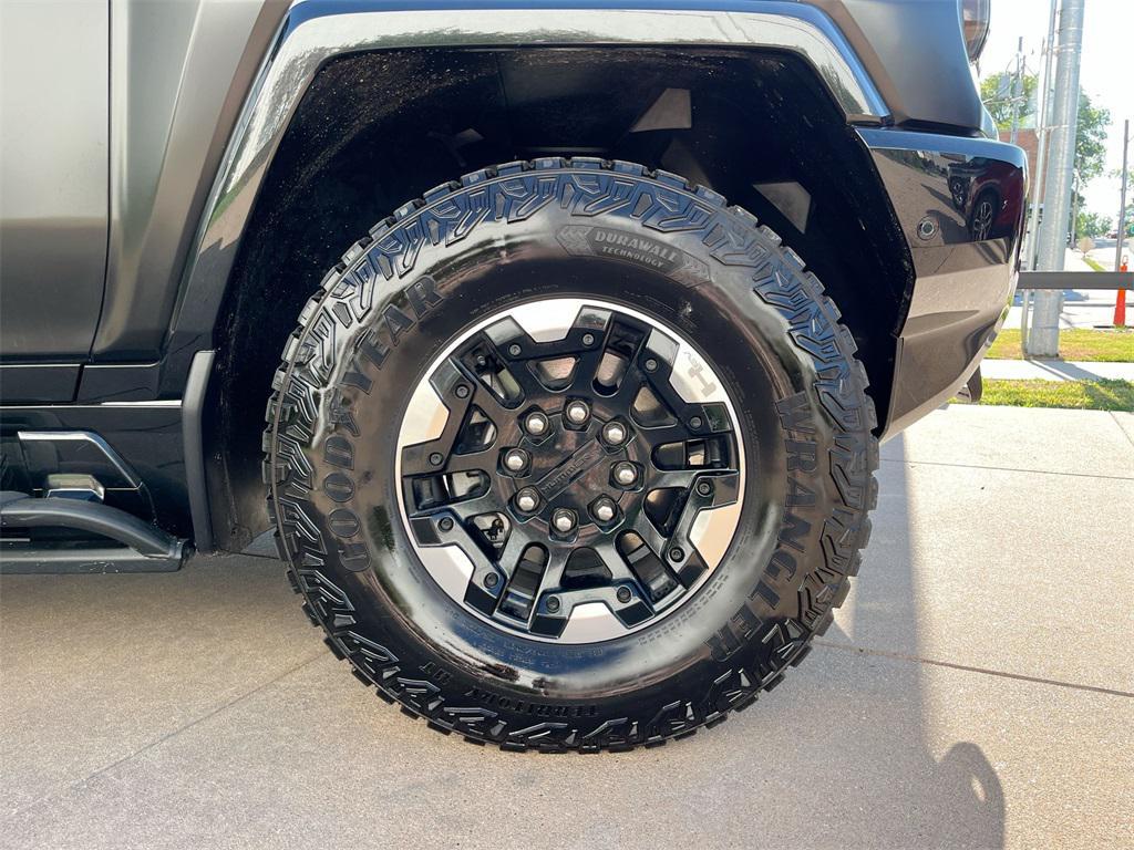 used 2023 GMC HUMMER EV Pickup car, priced at $76,000