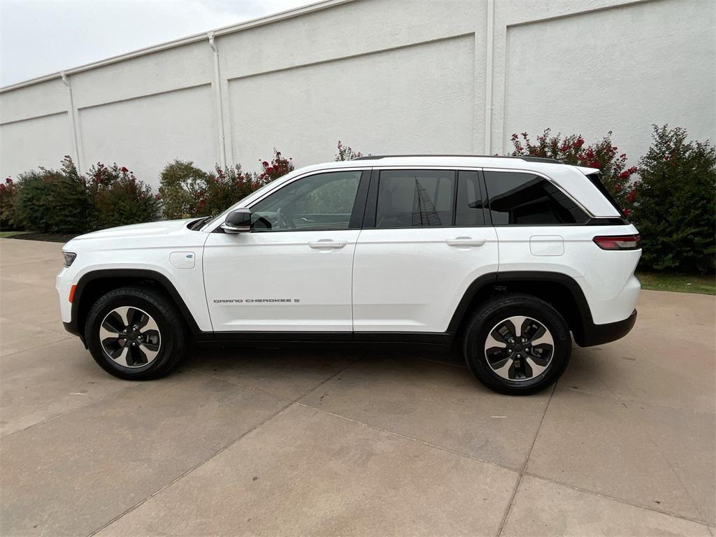 used 2022 Jeep Grand Cherokee 4xe car, priced at $28,000