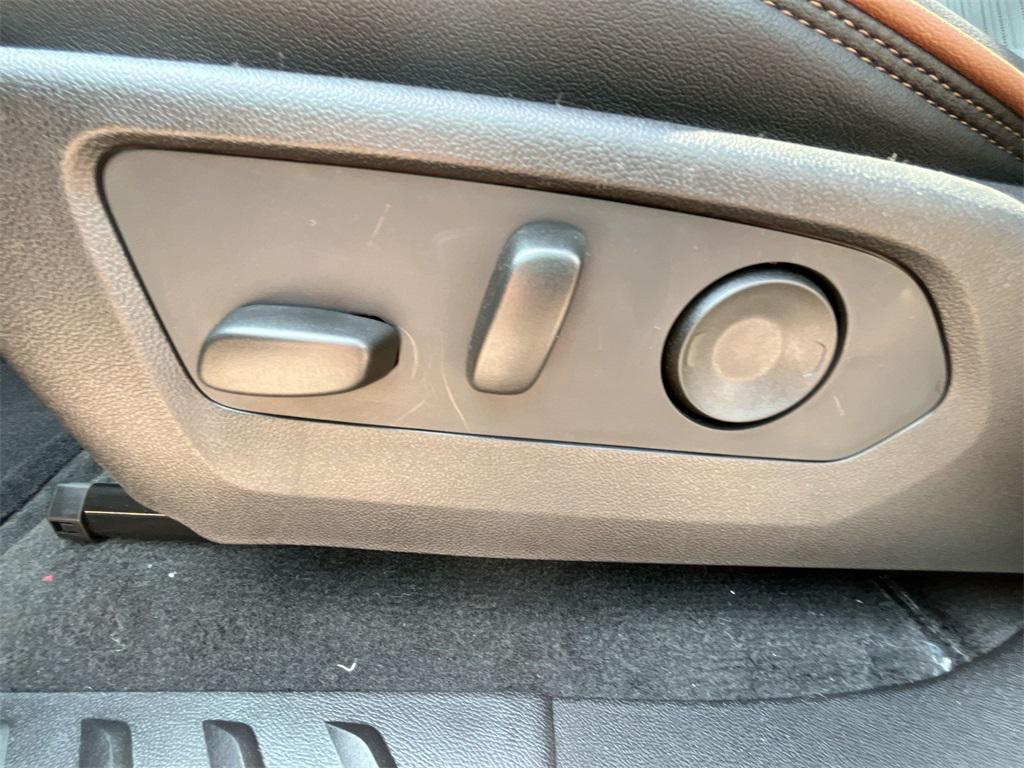 new 2026 GMC Canyon car, priced at $50,435