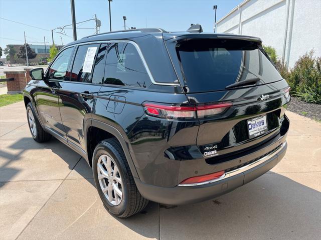 used 2022 Jeep Grand Cherokee car, priced at $27,500