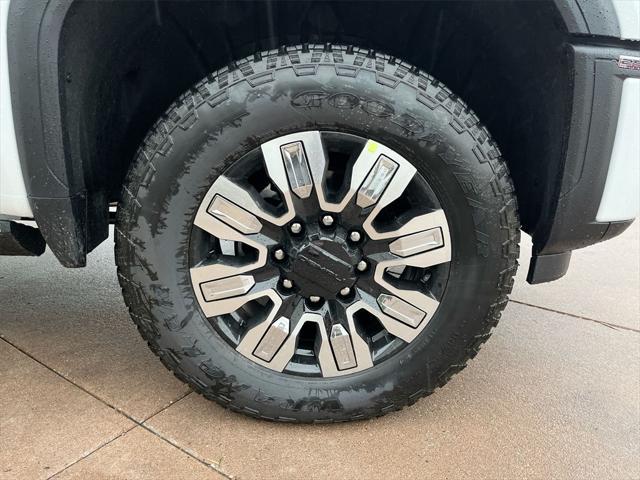 new 2025 GMC Sierra 2500 car, priced at $81,090