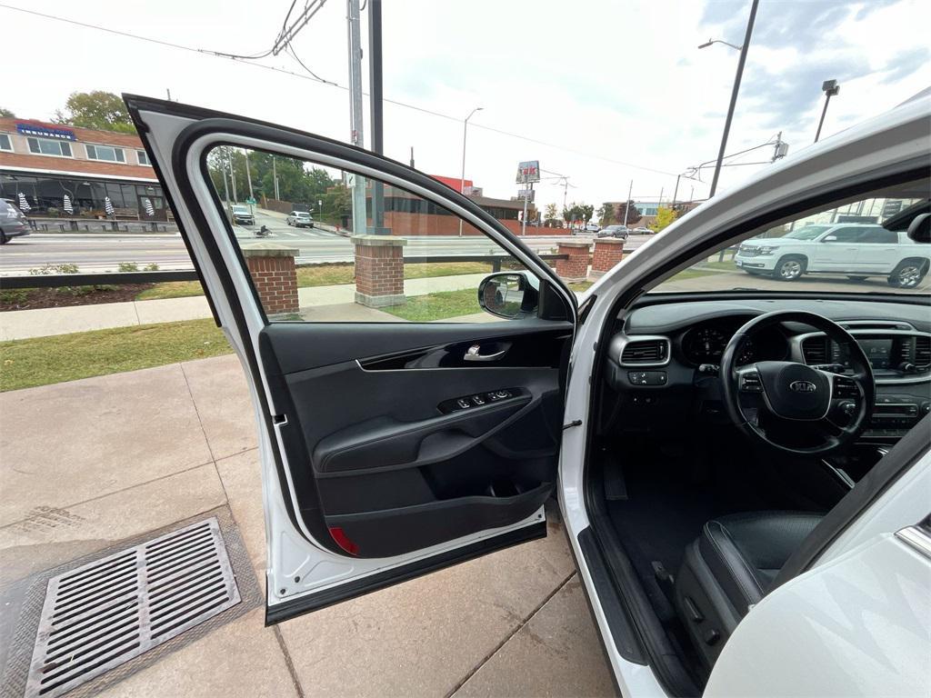 used 2019 Kia Sorento car, priced at $17,000