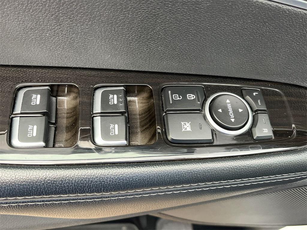 used 2019 Kia Sorento car, priced at $17,000