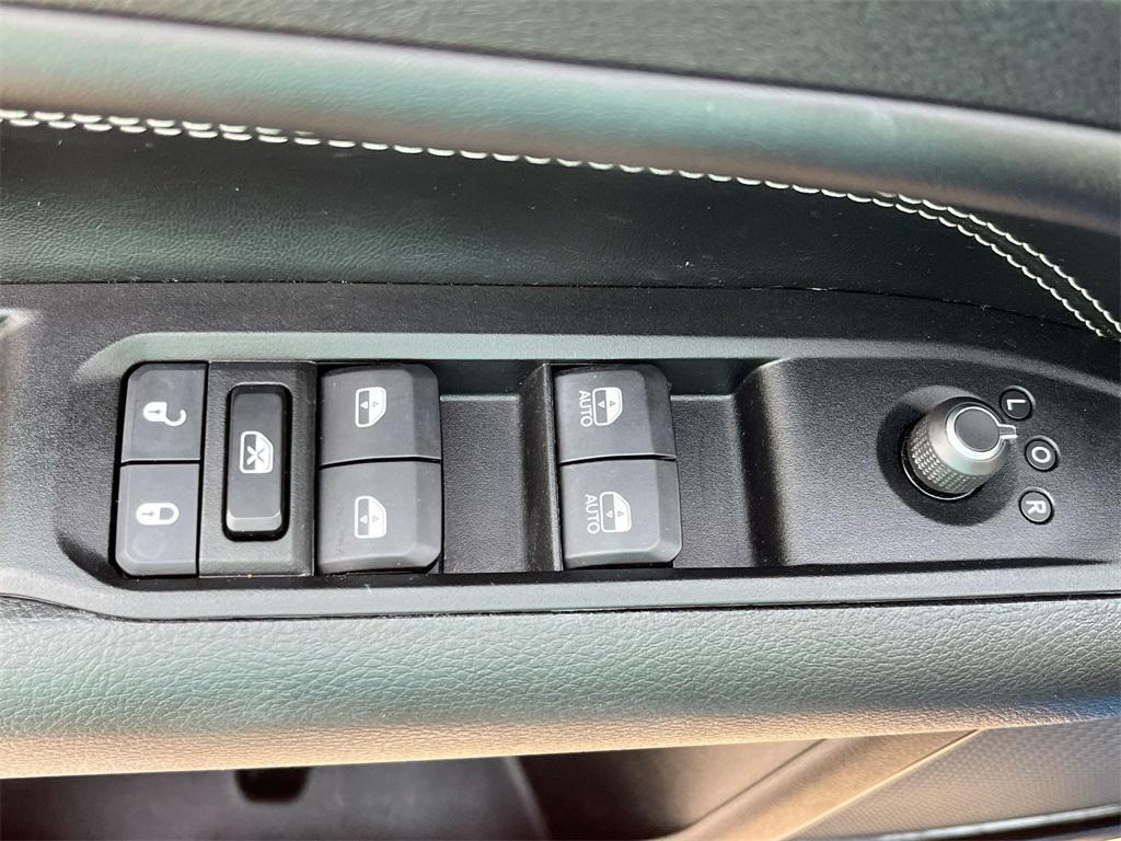 used 2022 Jeep Compass car, priced at $23,000