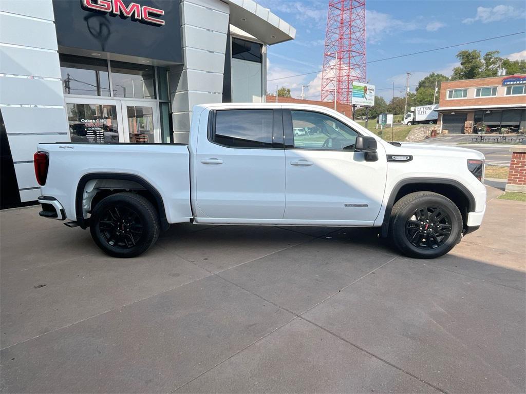 new 2025 GMC Sierra 1500 car, priced at $41,095