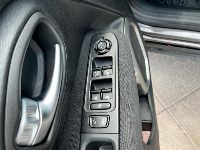 used 2021 Jeep Renegade car, priced at $19,000
