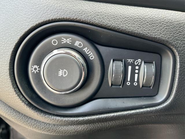 used 2021 Jeep Renegade car, priced at $19,000