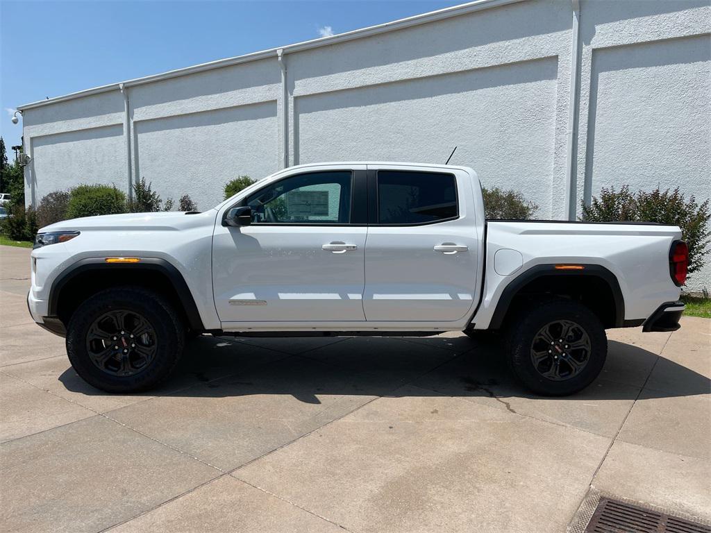 new 2025 GMC Canyon car, priced at $38,425