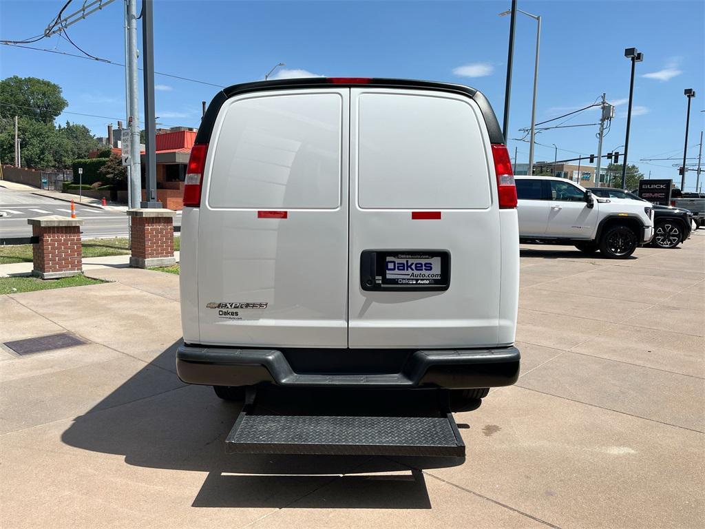 used 2023 Chevrolet Express 3500 car, priced at $32,000