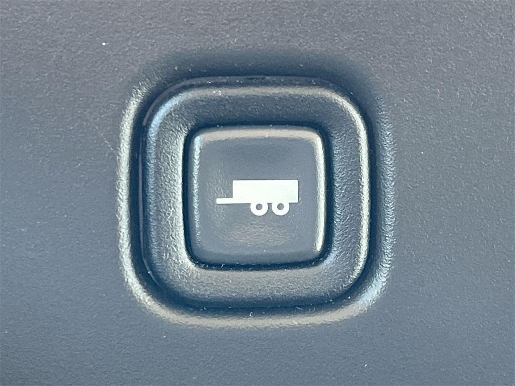 used 2023 Chevrolet Express 3500 car, priced at $32,000