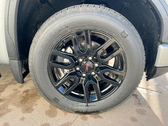 new 2025 GMC Sierra 1500 car, priced at $39,640