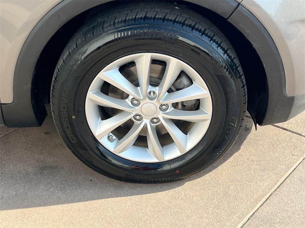 used 2018 Kia Sorento car, priced at $15,500