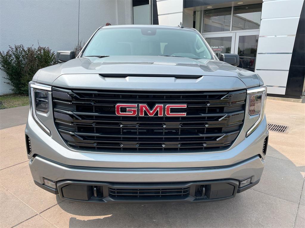 new 2025 GMC Sierra 1500 car, priced at $43,080