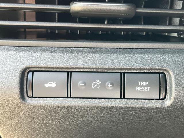 used 2020 Nissan Altima car, priced at $17,000