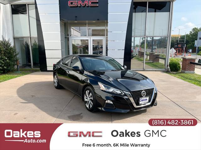 used 2020 Nissan Altima car, priced at $17,000
