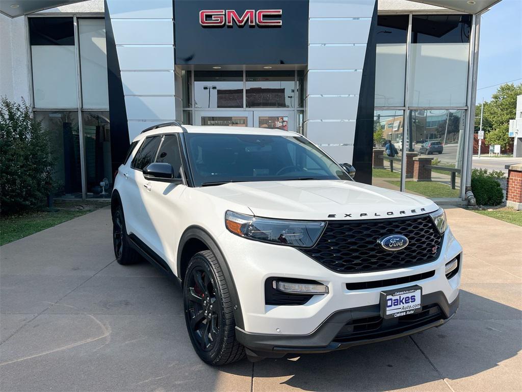 used 2022 Ford Explorer car, priced at $32,000