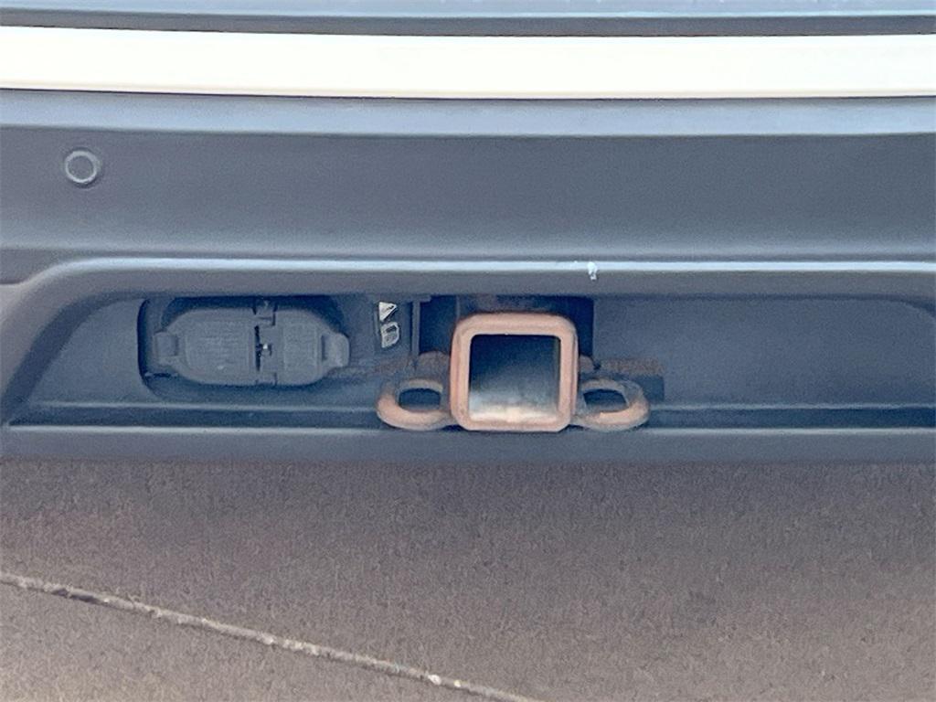 used 2022 Ford Explorer car, priced at $32,000