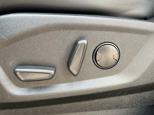 used 2023 Ford Edge car, priced at $21,000