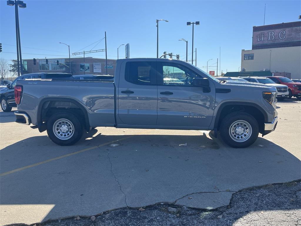 new 2025 GMC Sierra 1500 car, priced at $37,540