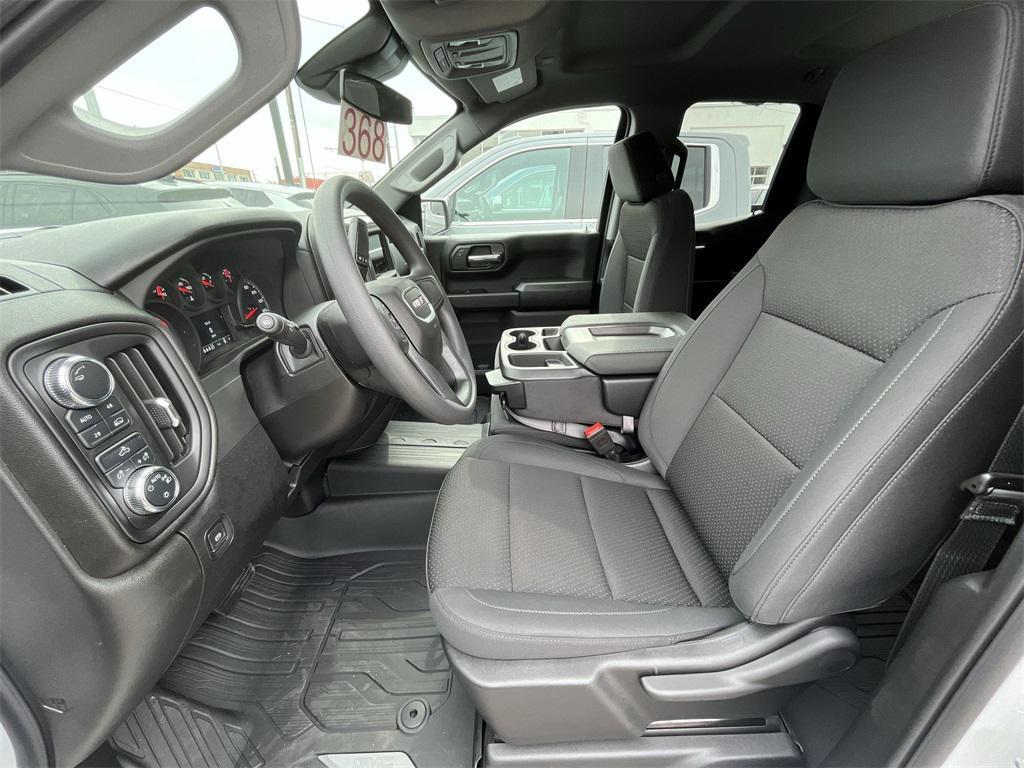 new 2025 GMC Sierra 1500 car, priced at $37,540