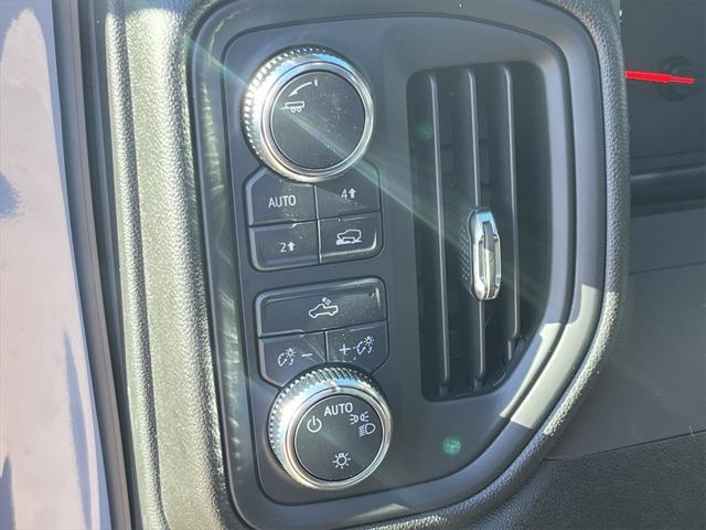 new 2025 GMC Sierra 1500 car, priced at $38,040