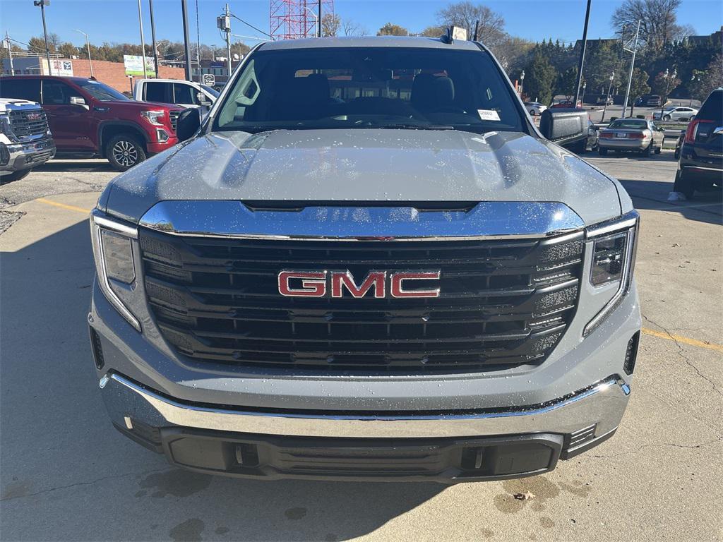 new 2025 GMC Sierra 1500 car, priced at $37,540