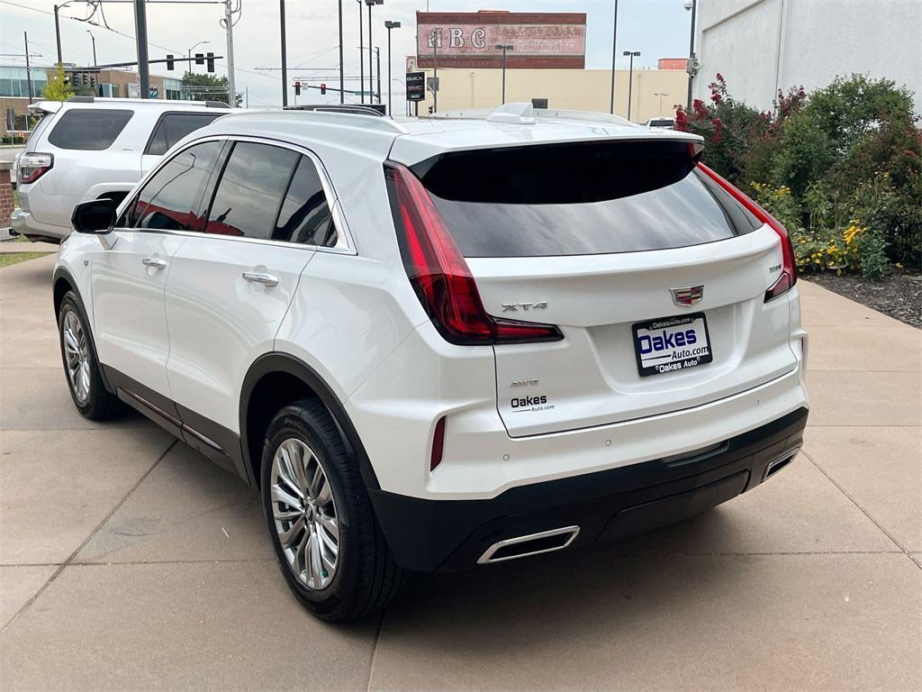 used 2024 Cadillac XT4 car, priced at $39,000