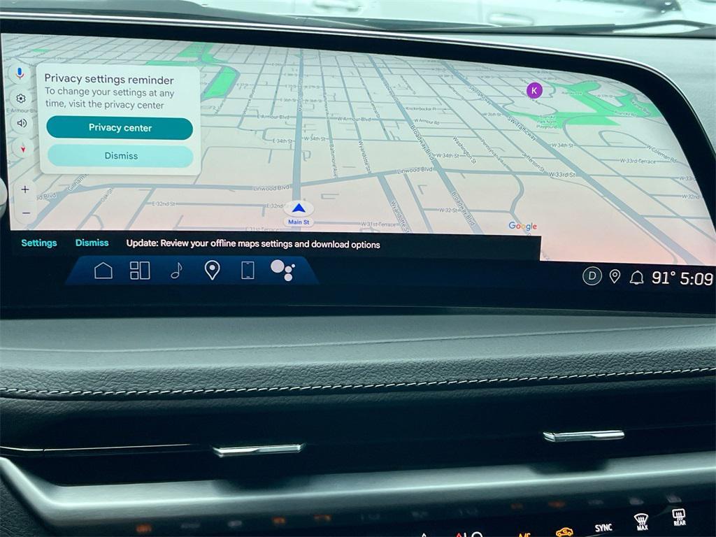 used 2024 Cadillac XT4 car, priced at $39,000