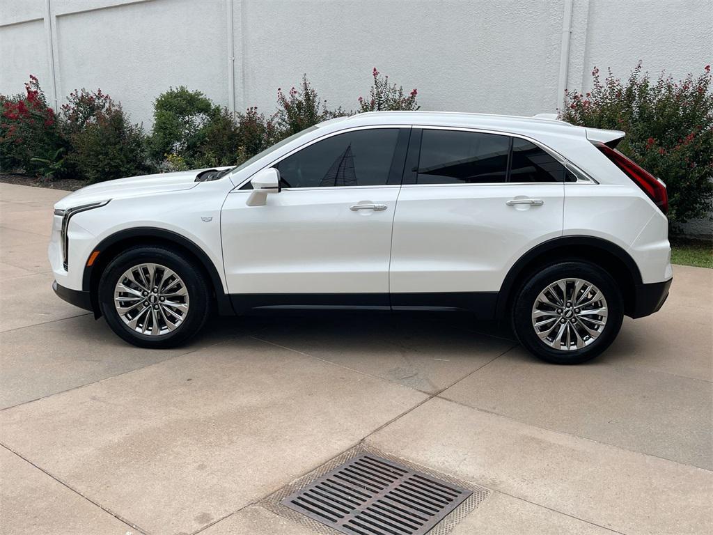 used 2024 Cadillac XT4 car, priced at $39,000