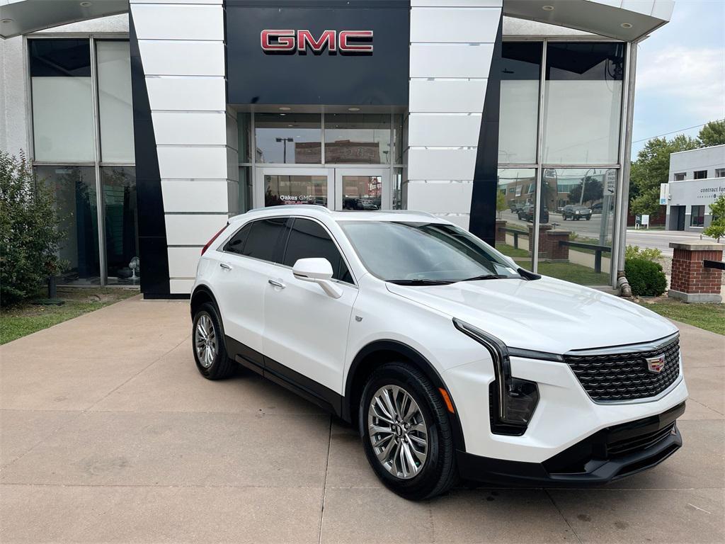 used 2024 Cadillac XT4 car, priced at $39,000