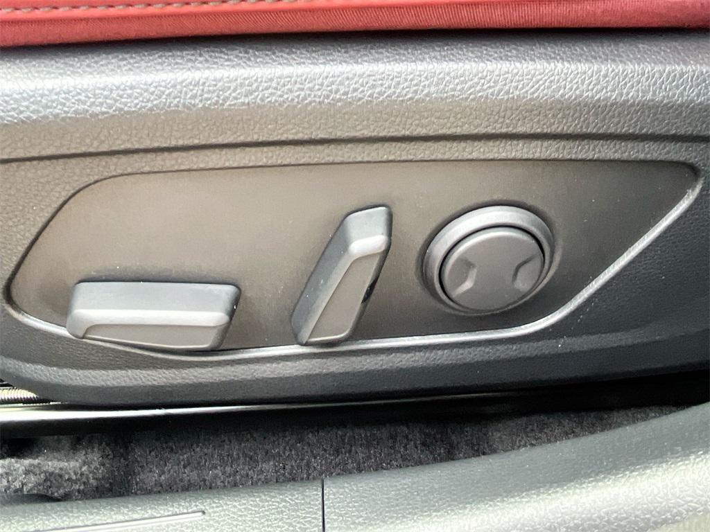 used 2025 Kia K5 car, priced at $29,000