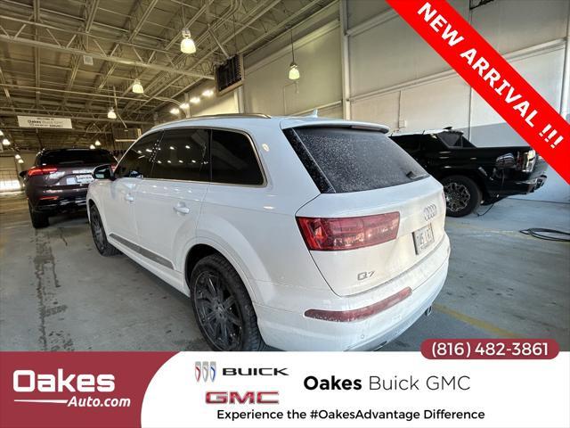 used 2018 Audi Q7 car, priced at $16,000