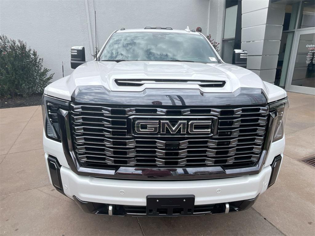 used 2024 GMC Sierra 3500 car, priced at $81,000