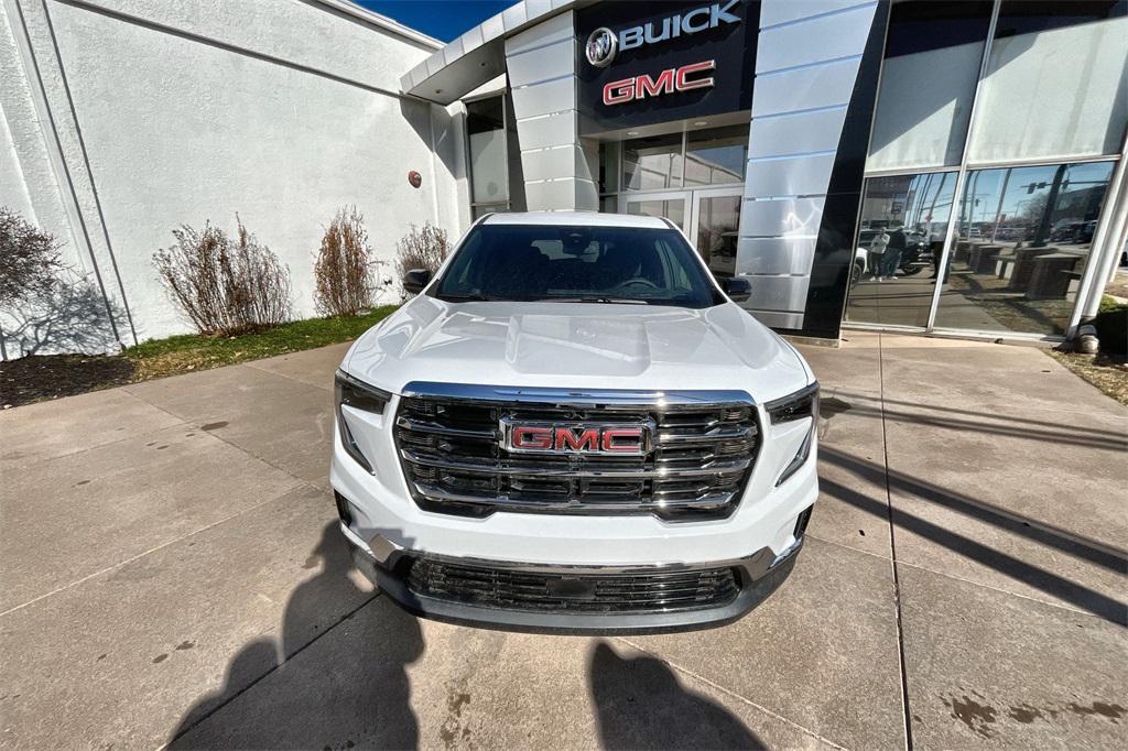 new 2025 GMC Acadia car, priced at $39,595